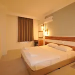 Hotel de apartamente Isla 2*