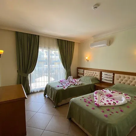 Isla Apart Otel 3*