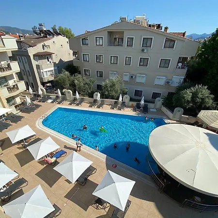 Isla Apart Otel 3*