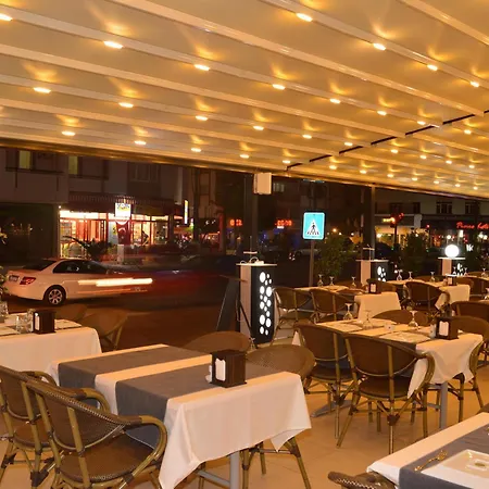 Isla Apart Otel